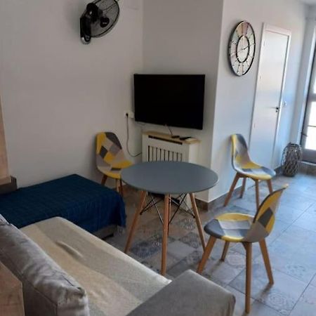 Loft En Patio De Casa Tipica De Pueblo Apartment Villafranca de Cordoba Bagian luar foto